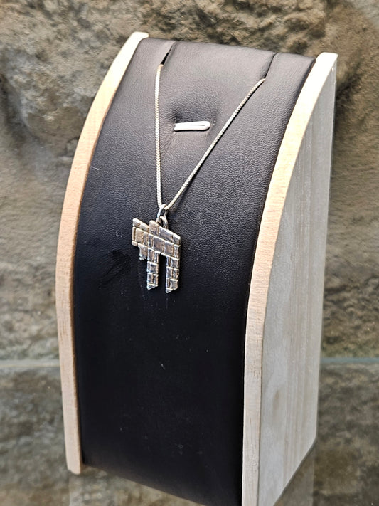 "Chai" Pendant in Western Wall Stone Design – Sterling Silver by Yossi Sagi