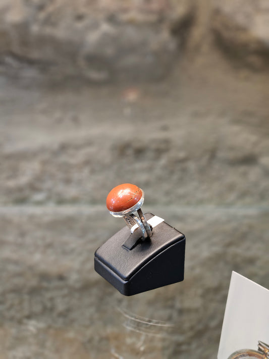 Sterling Silver Red Jasper Ring – Symbol of Strength & Vitality by Yossi Sagi