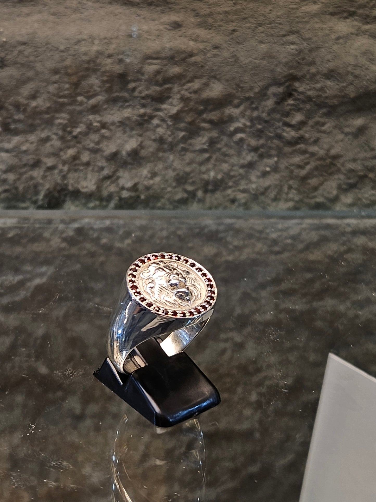 Men’s Sterling Silver Lion Signet Ring with Garnet or Custom Stone – by Yossi Sagi