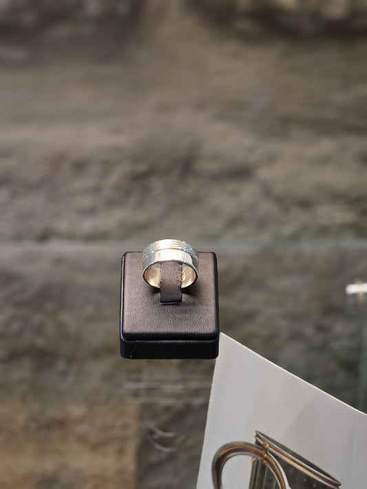 Sterling Silver Wedding Ring with Matte & Polished Finish – by Yossi Sagi